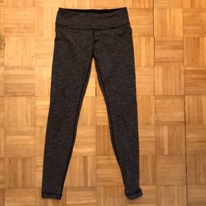 Lululemon size 8 pants